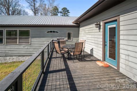 4107 Sandy Plains Road Tryon NC 28782