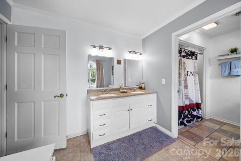 253 Allenton Street Norwood NC 28128