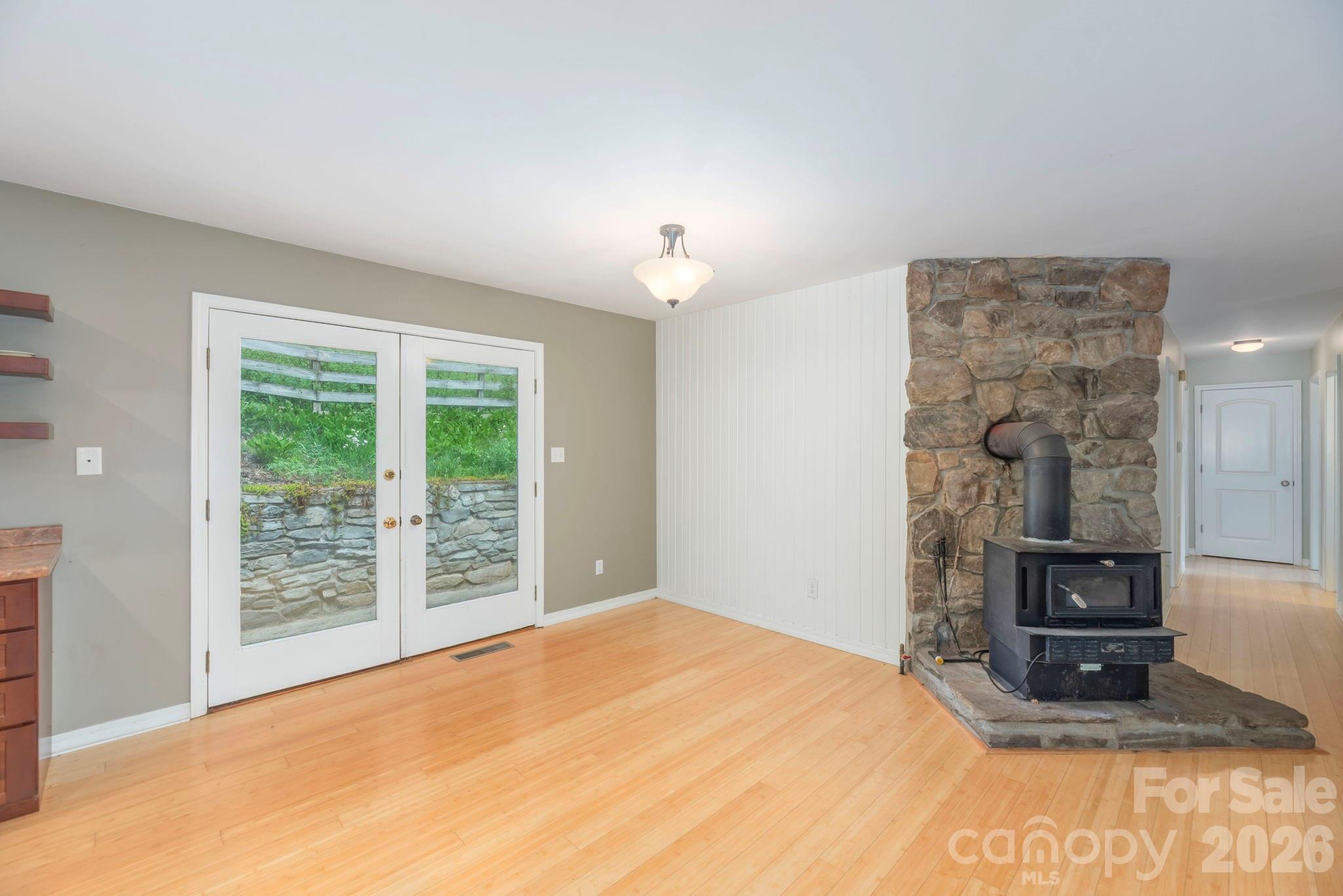 155 Old Starnes Cove Road Asheville NC 28806