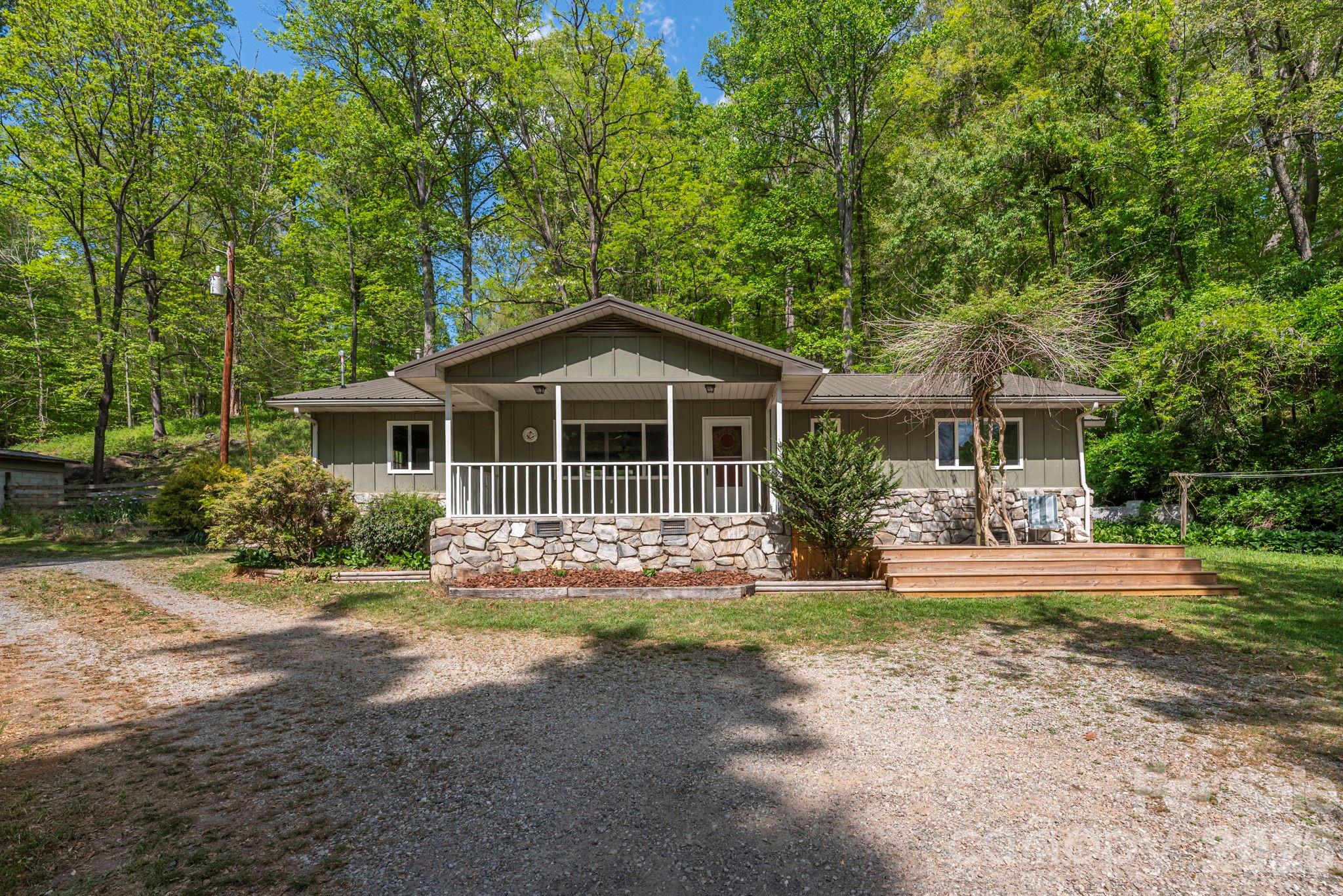 155 Old Starnes Cove Road Asheville NC 28806