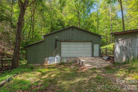 155 Old Starnes Cove Road Asheville NC 28806