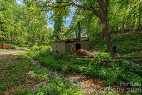 155 Old Starnes Cove Road Asheville NC 28806