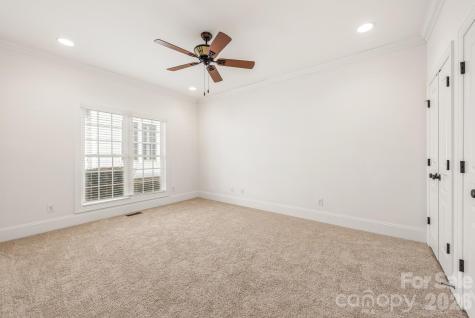 3542 Coleraine Avenue Kannapolis NC 28081