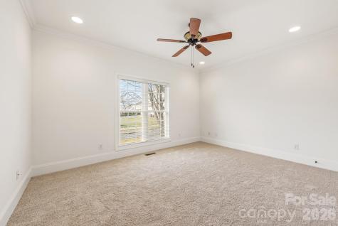 3542 Coleraine Avenue Kannapolis NC 28081