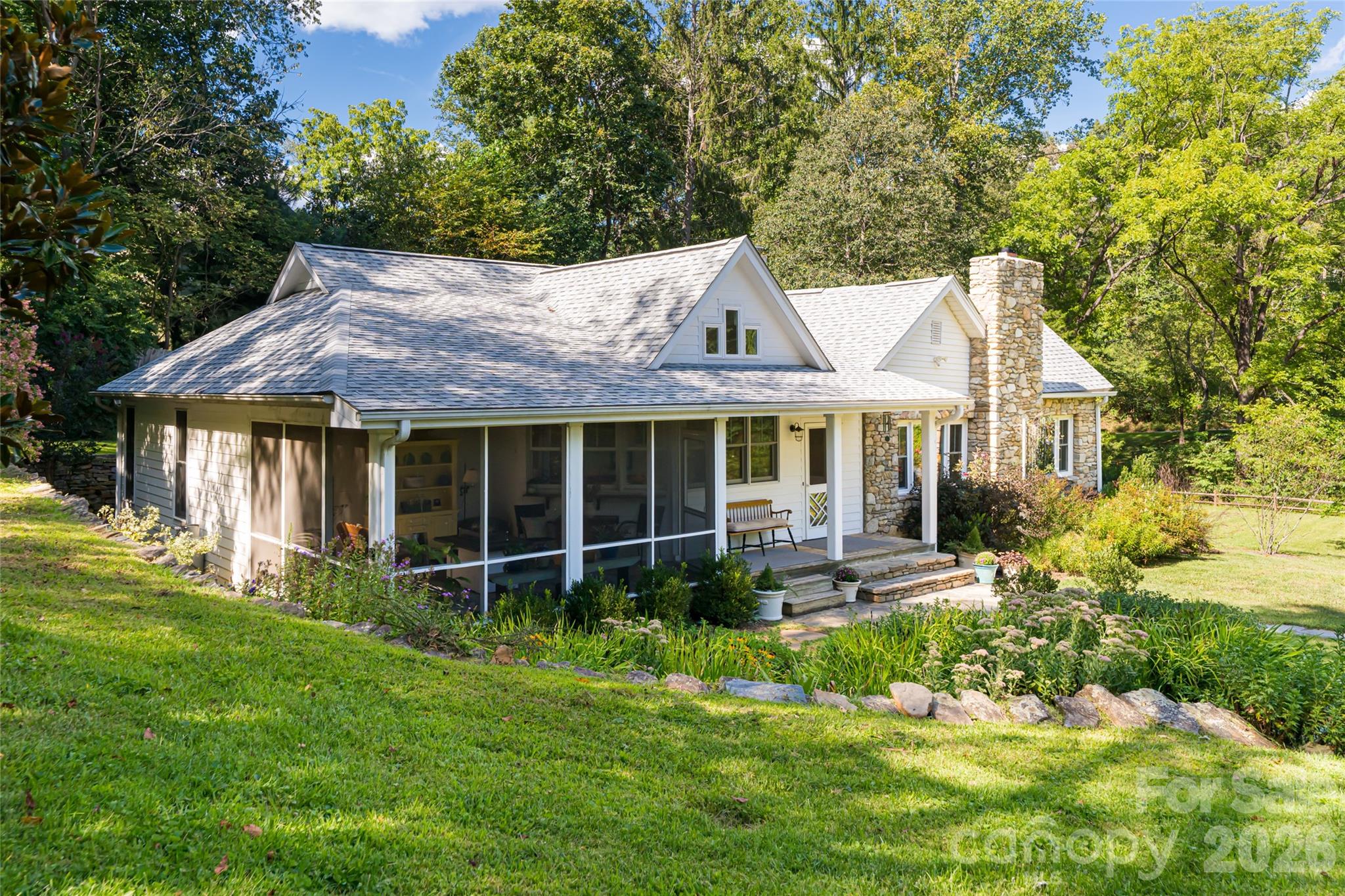 15 Wolfe Cove Road Asheville NC 28804