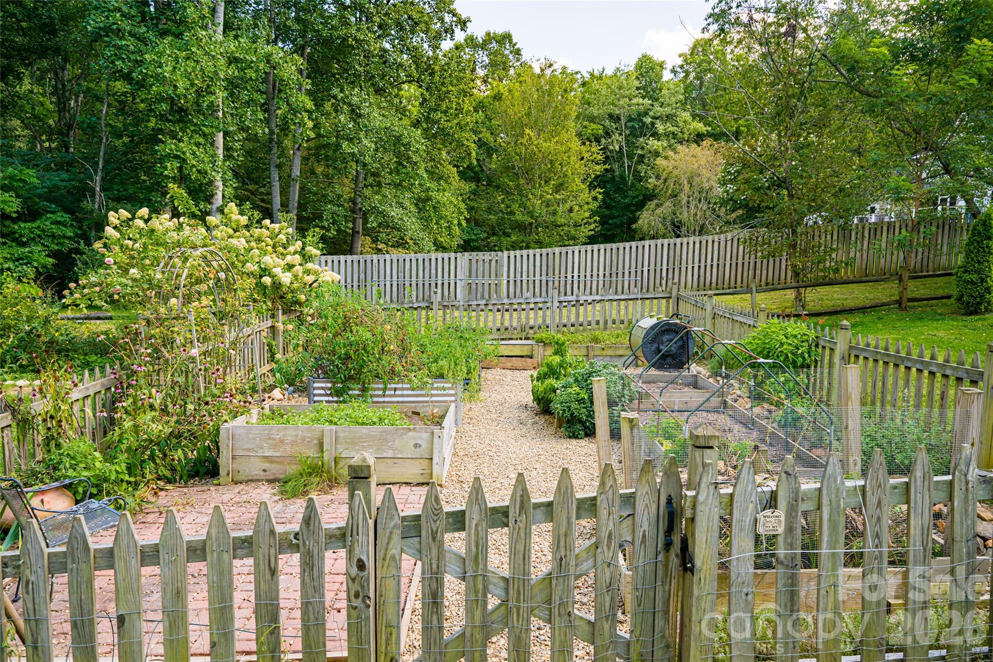 15 Wolfe Cove Road Asheville NC 28804