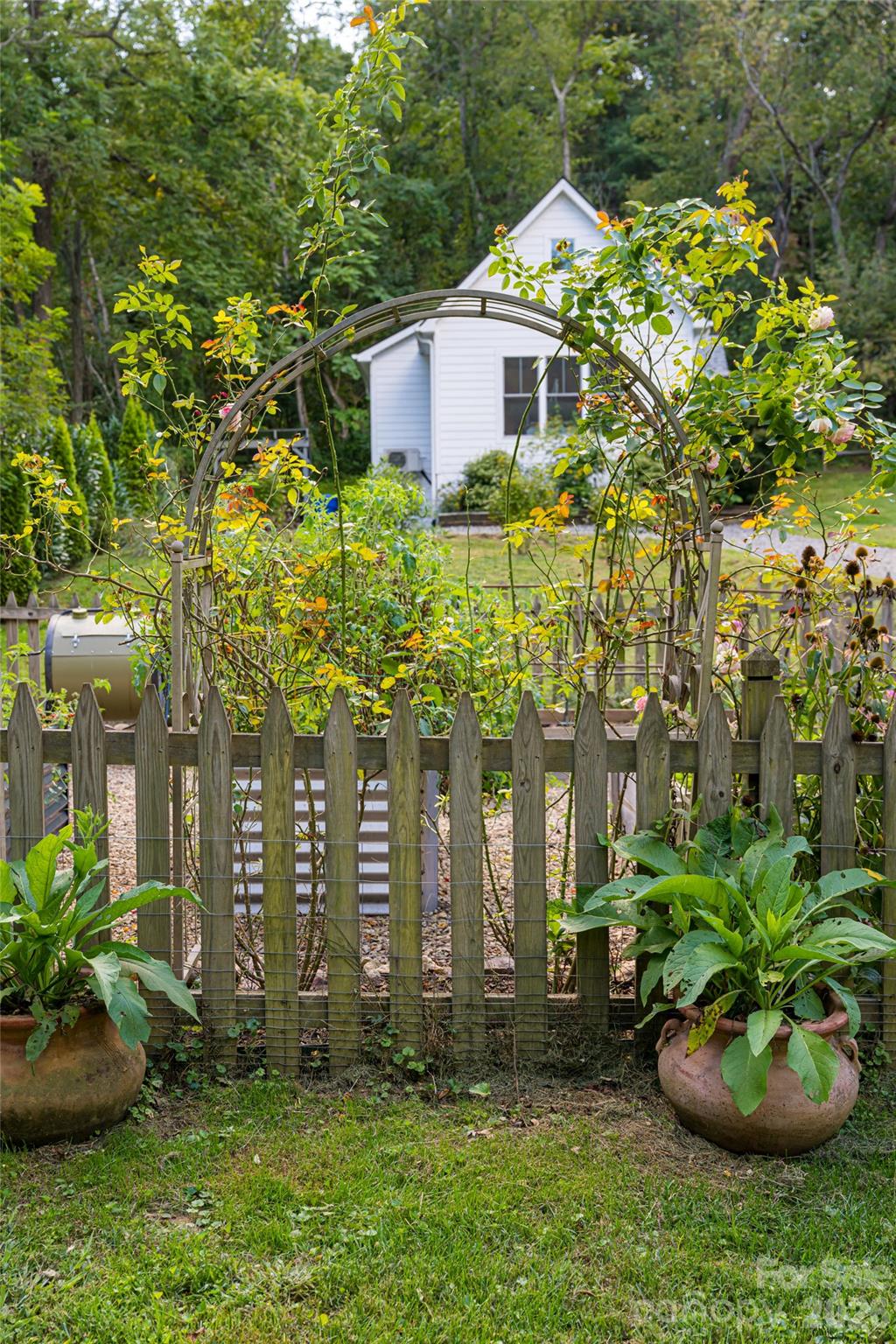 15 Wolfe Cove Road Asheville NC 28804