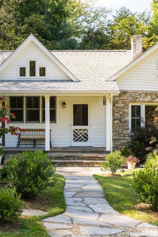 15 Wolfe Cove Road Asheville NC 28804