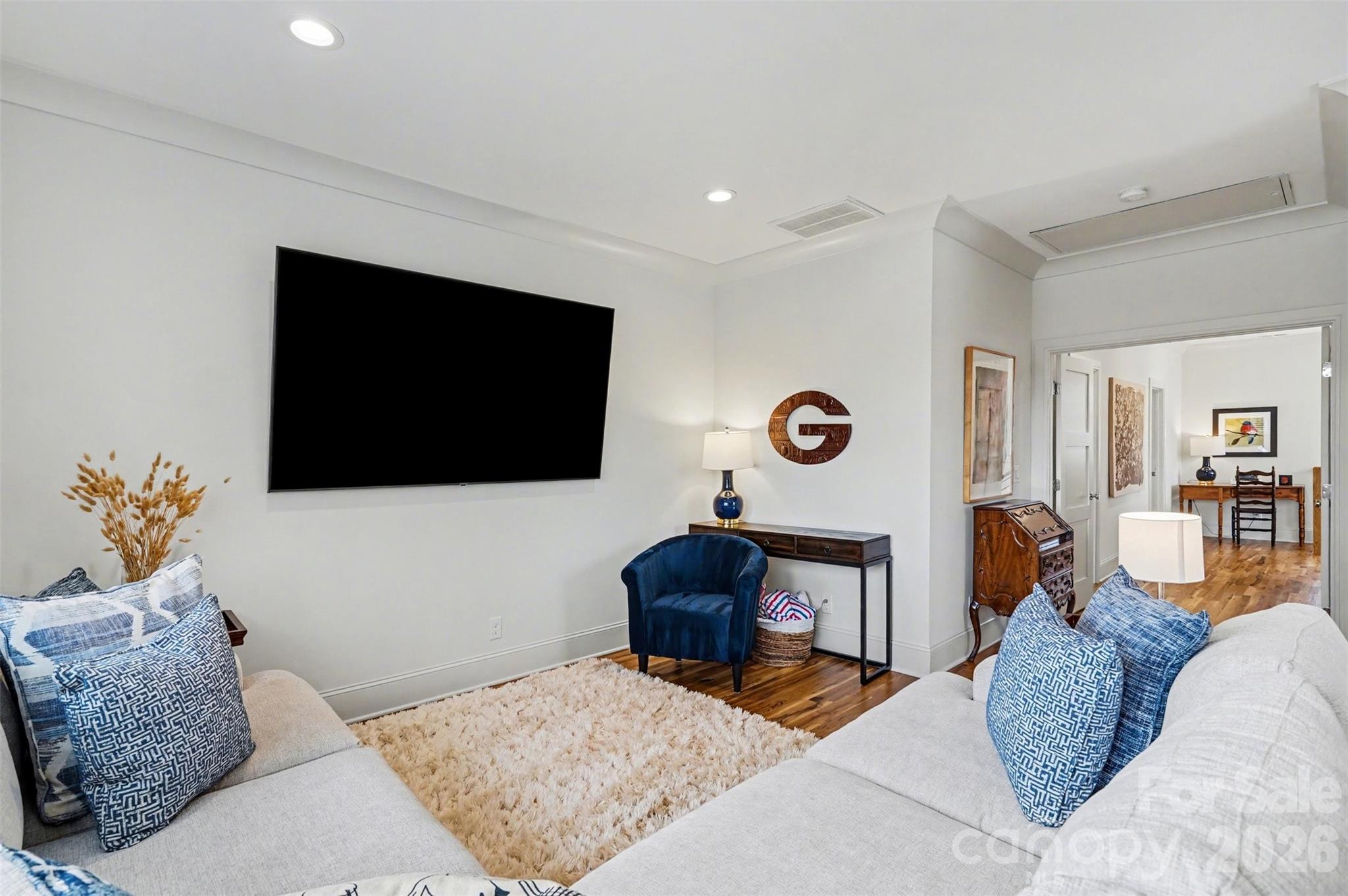 1312 Hazelhurst Avenue Charlotte NC 28211