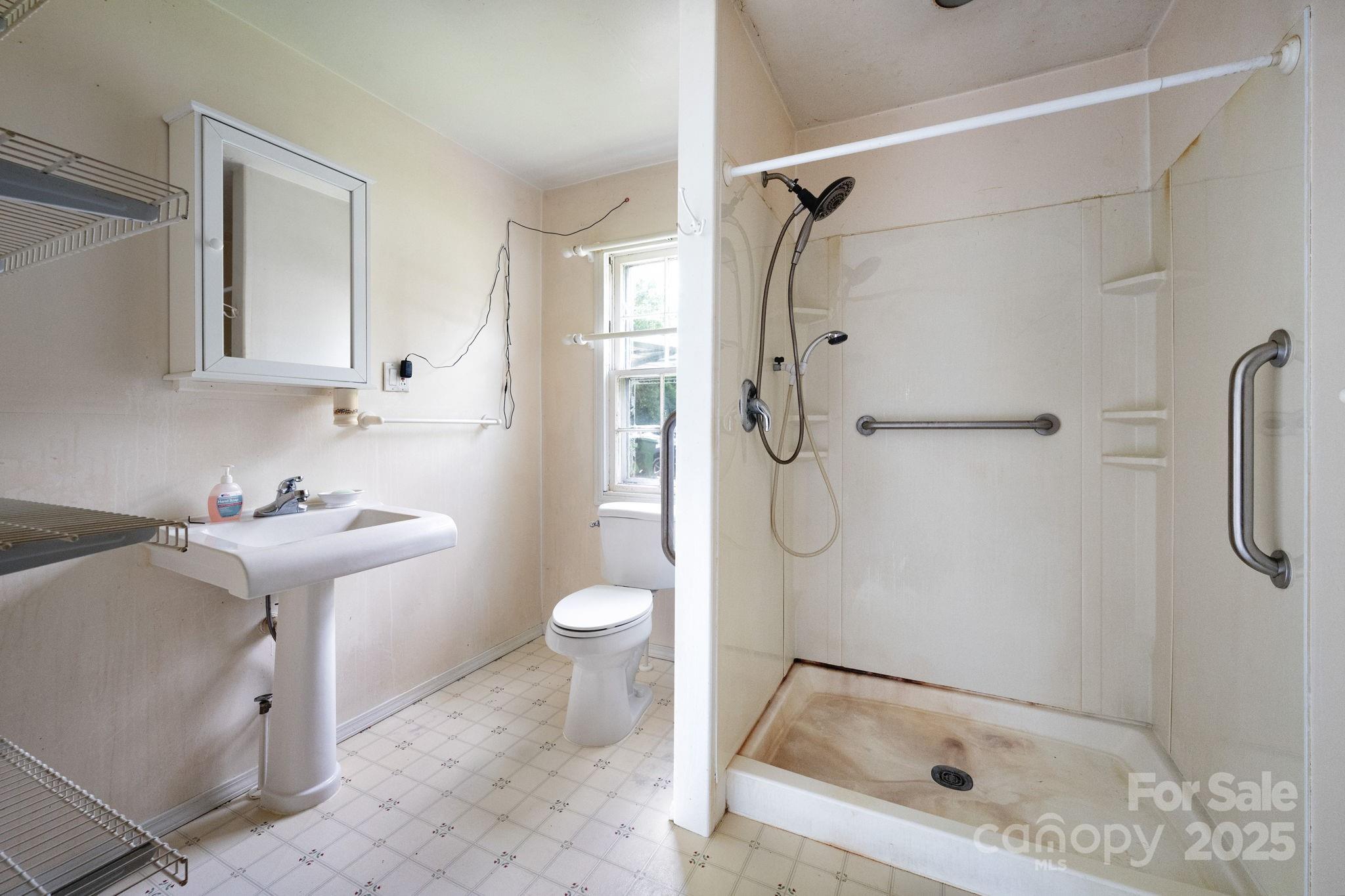 70 Galax Avenue Asheville NC 28806