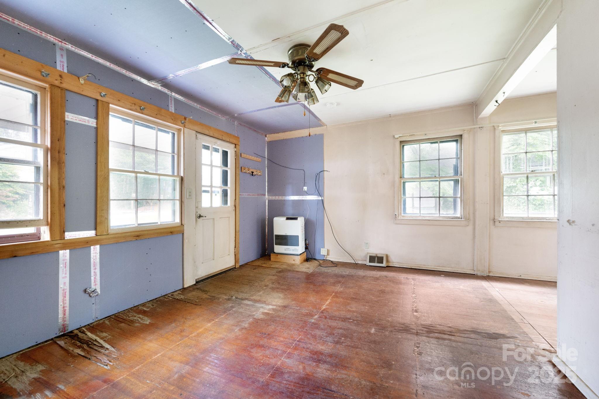 70 Galax Avenue Asheville NC 28806