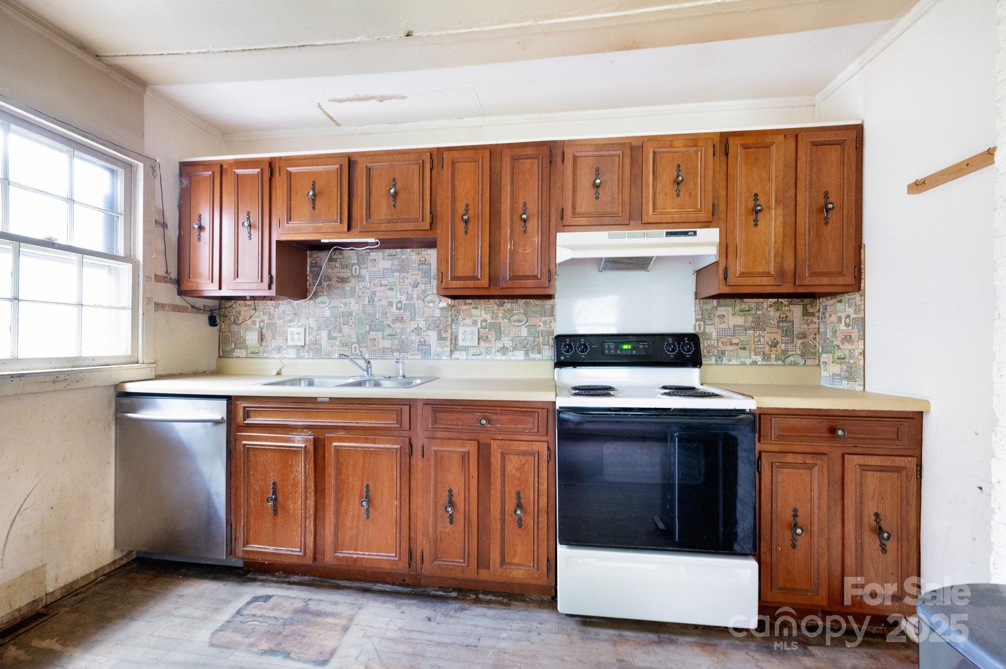 70 Galax Avenue Asheville NC 28806