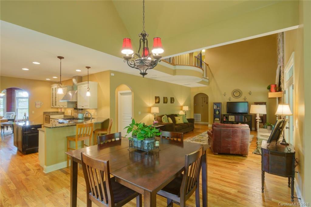 57 Hope View Road Swannanoa NC 28778