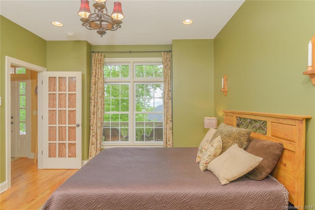 57 Hope View Road Swannanoa NC 28778