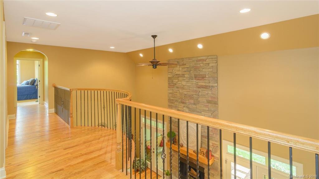 57 Hope View Road Swannanoa NC 28778