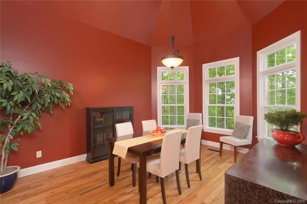 57 Hope View Road Swannanoa NC 28778