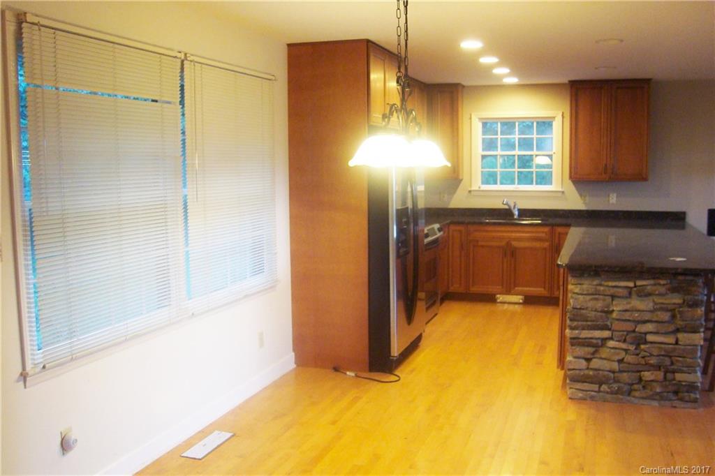 200 Cherry Oak Road Burnsville NC 28714