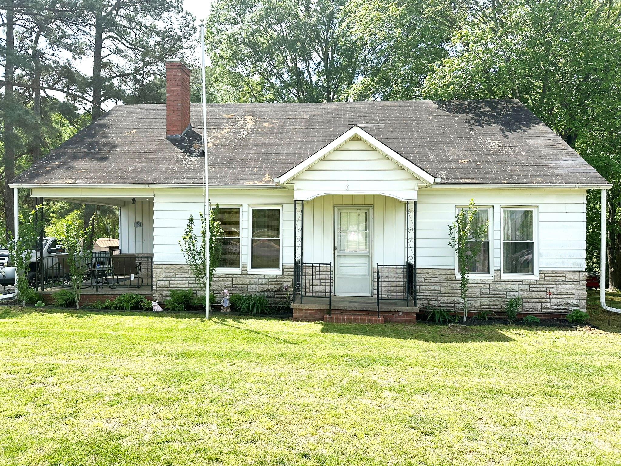 2535 S Nc 16 Highway Newton NC 28658