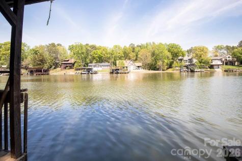 257 Rolling View Drive New London NC 28127