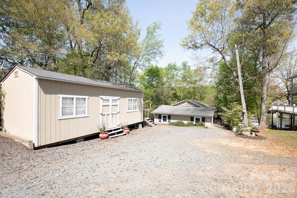257 Rolling View Drive New London NC 28127