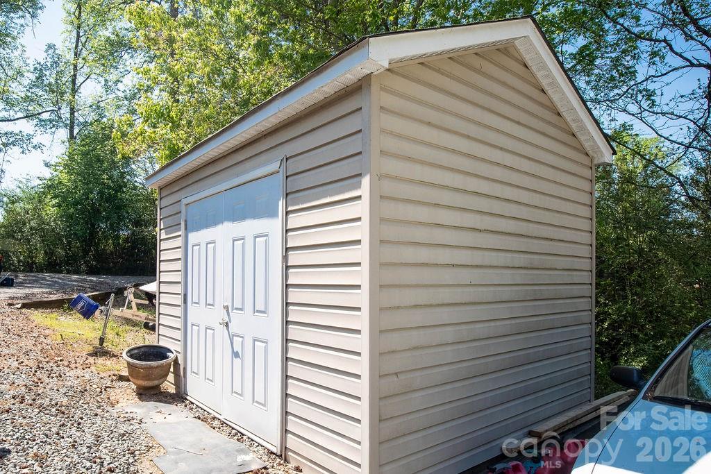 257 Rolling View Drive New London NC 28127