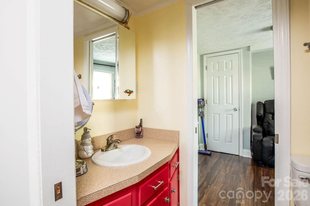 257 Rolling View Drive New London NC 28127