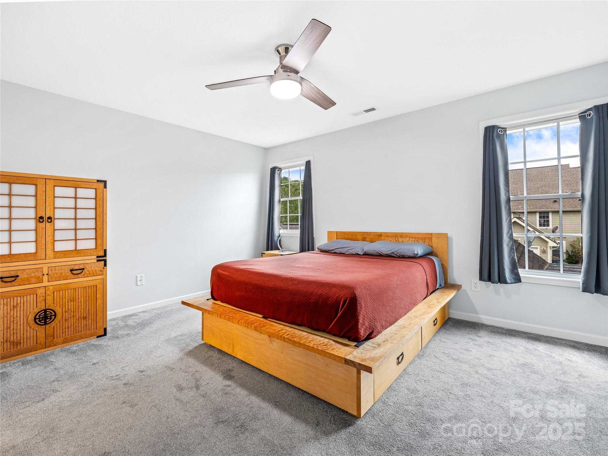 6 Rotunda Circle Asheville NC 28806