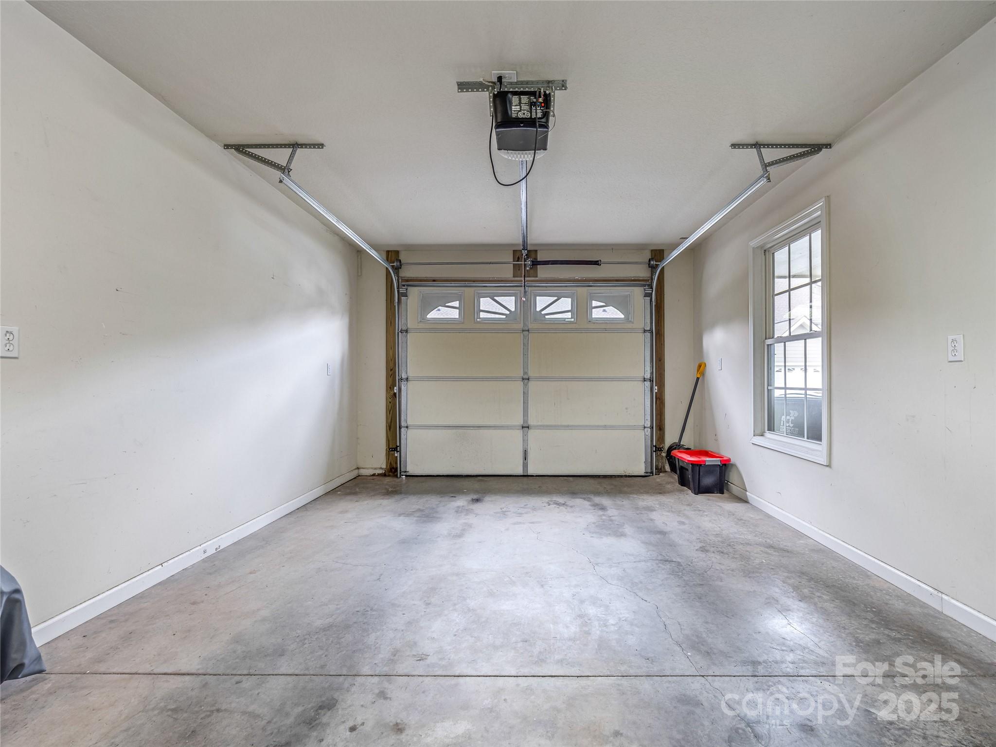 6 Rotunda Circle Asheville NC 28806