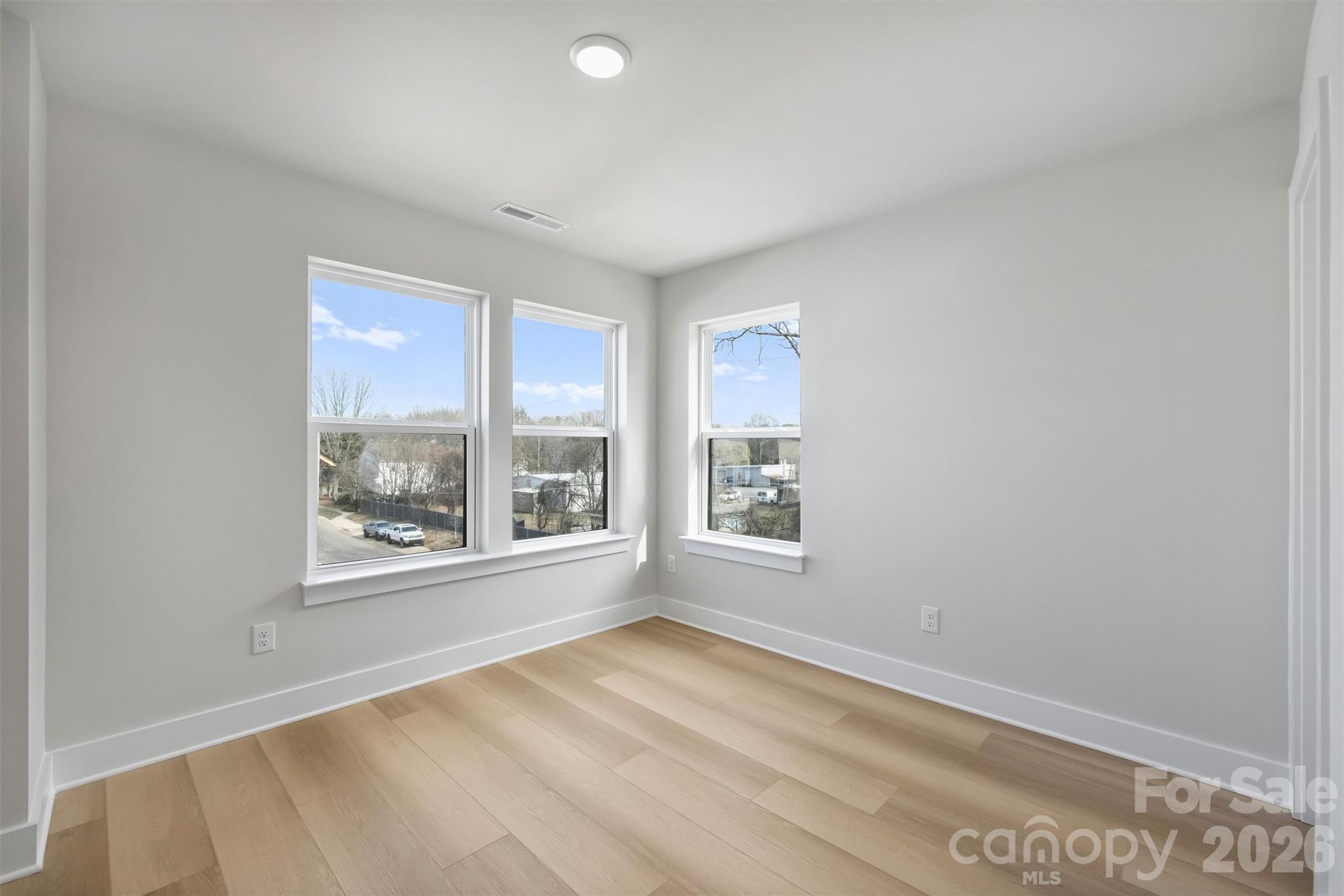 8117 Shinkansen Drive Charlotte NC 28213