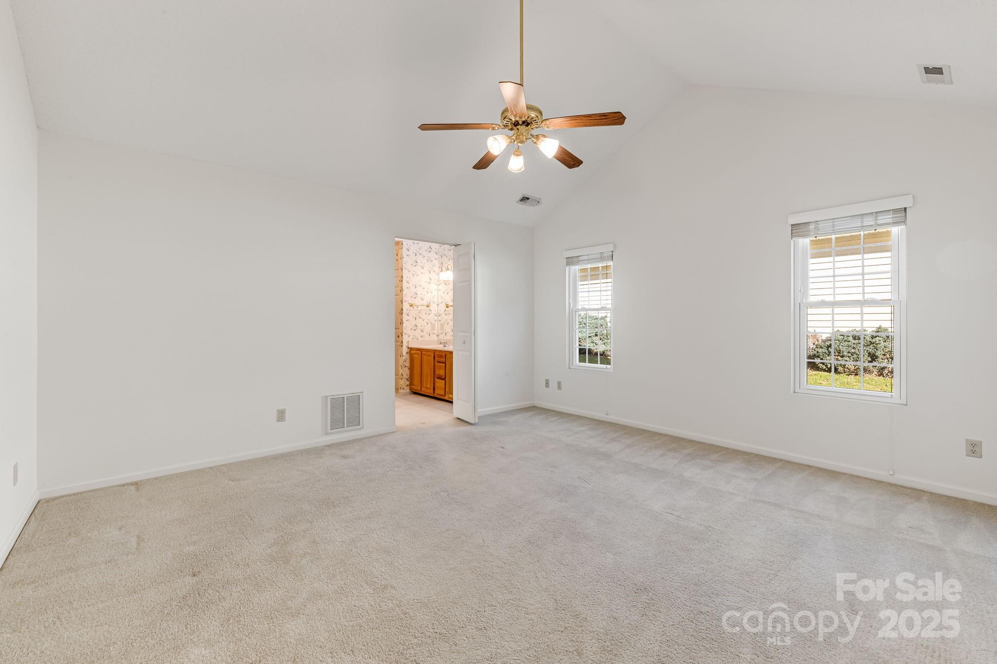 4 Gatehouse Court Asheville NC 28803