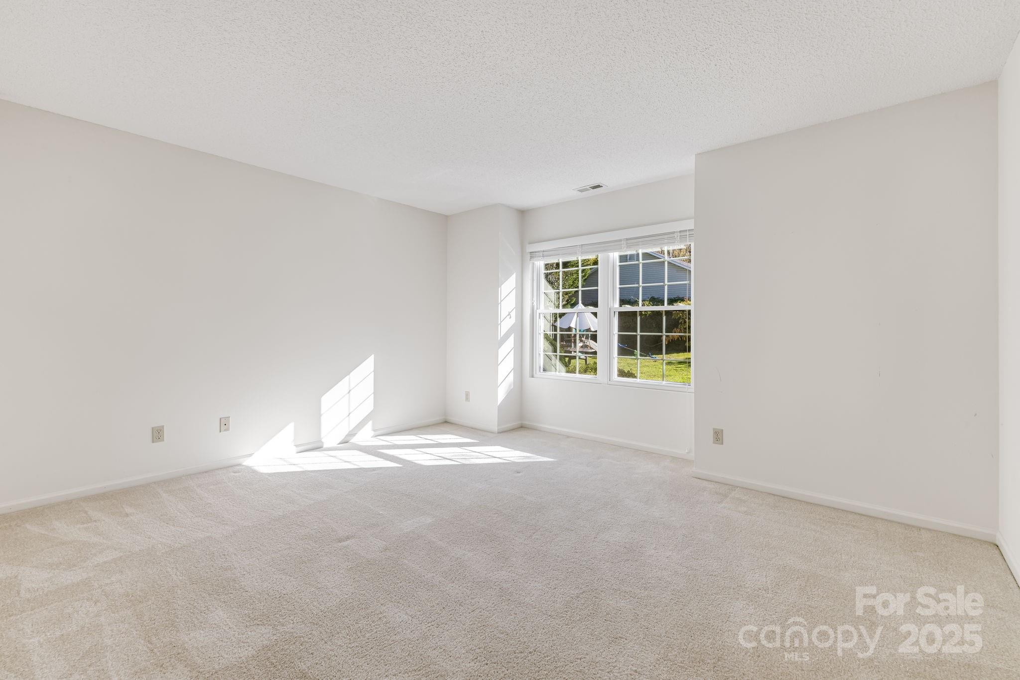 4 Gatehouse Court Asheville NC 28803