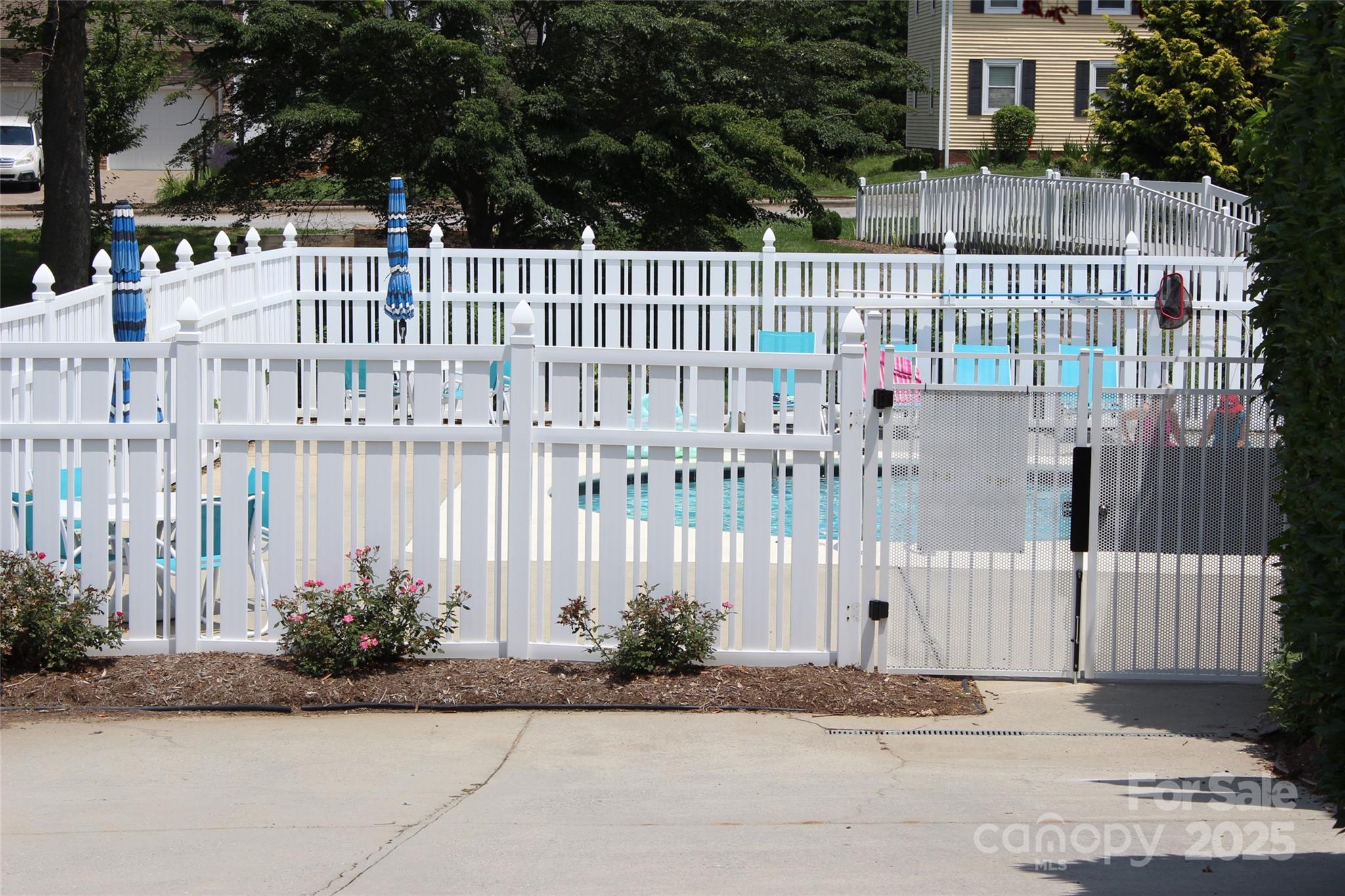 4 Gatehouse Court Asheville NC 28803