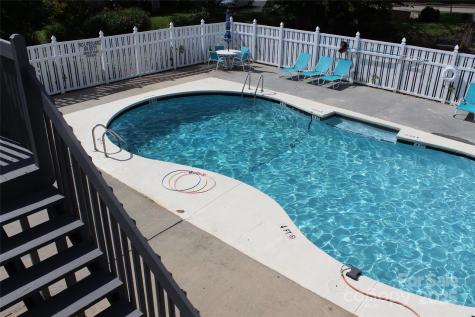 4 Gatehouse Court Asheville NC 28803