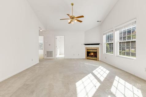 4 Gatehouse Court Asheville NC 28803