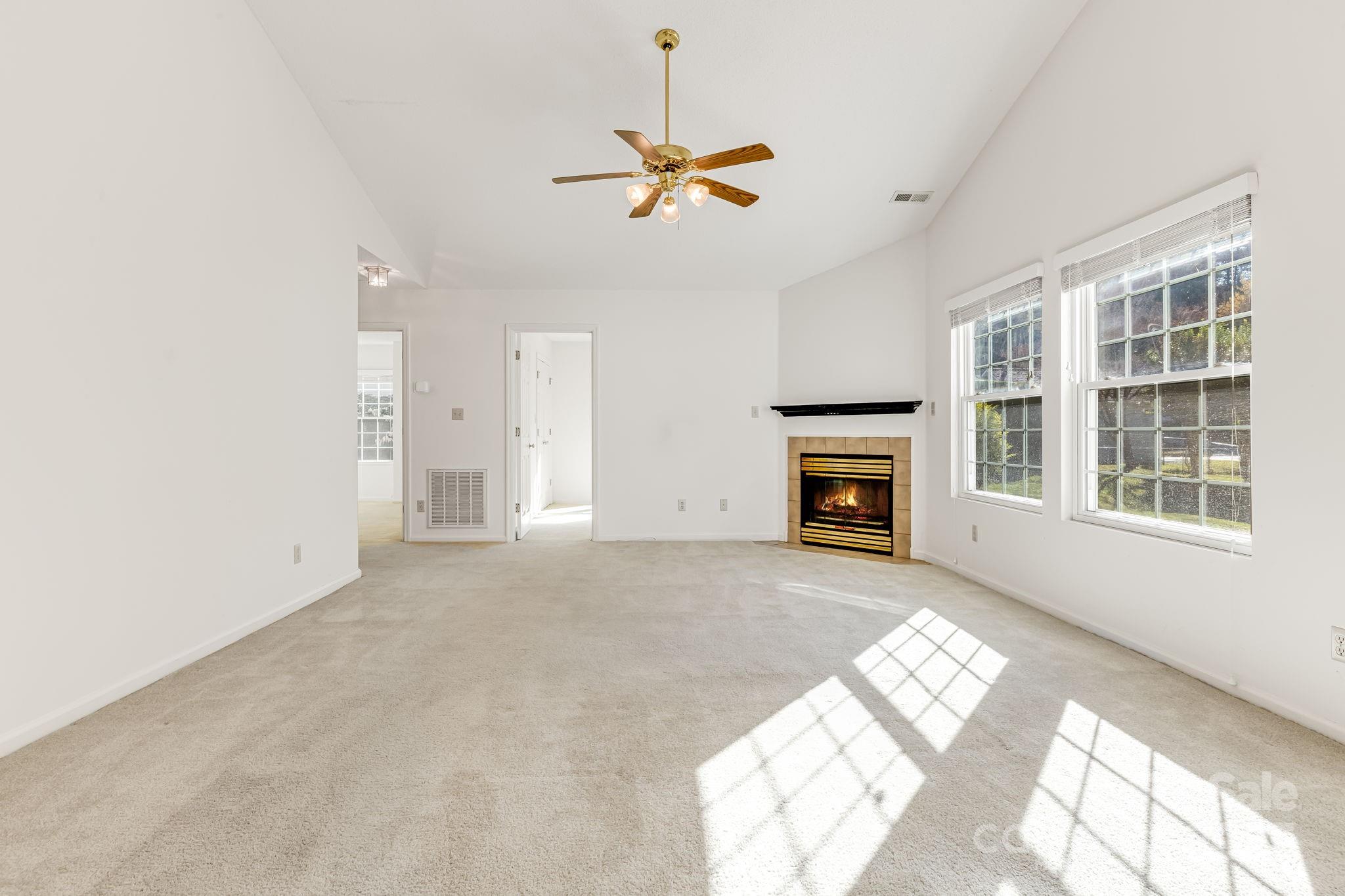 4 Gatehouse Court Asheville NC 28803