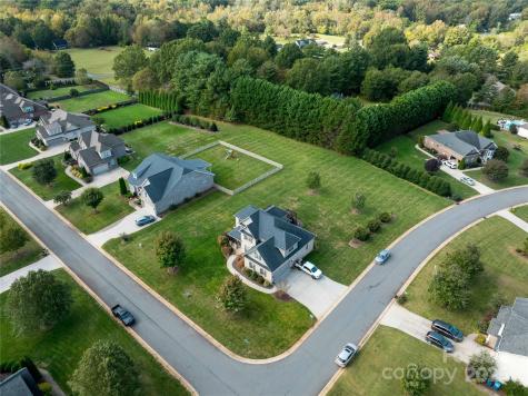153 Caudle Meadows Drive Advance NC 27006