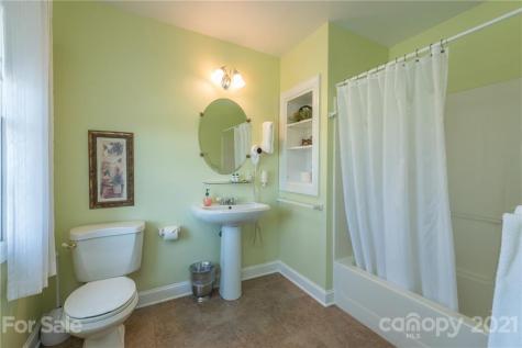 4640 Plantation Drive Morganton NC 28655