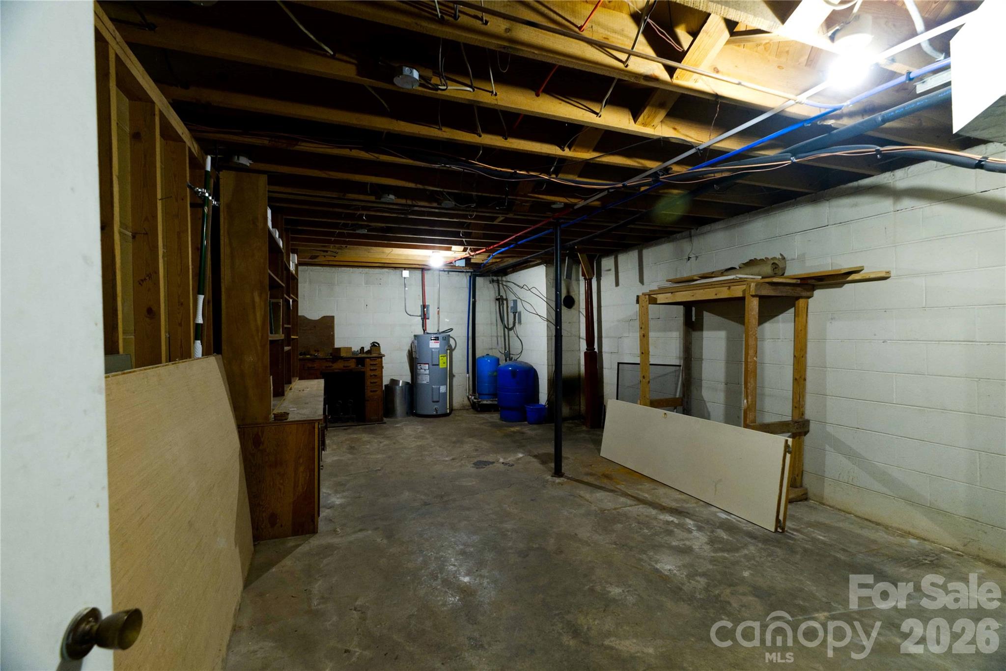2042 Robinson Road Newton NC 28658