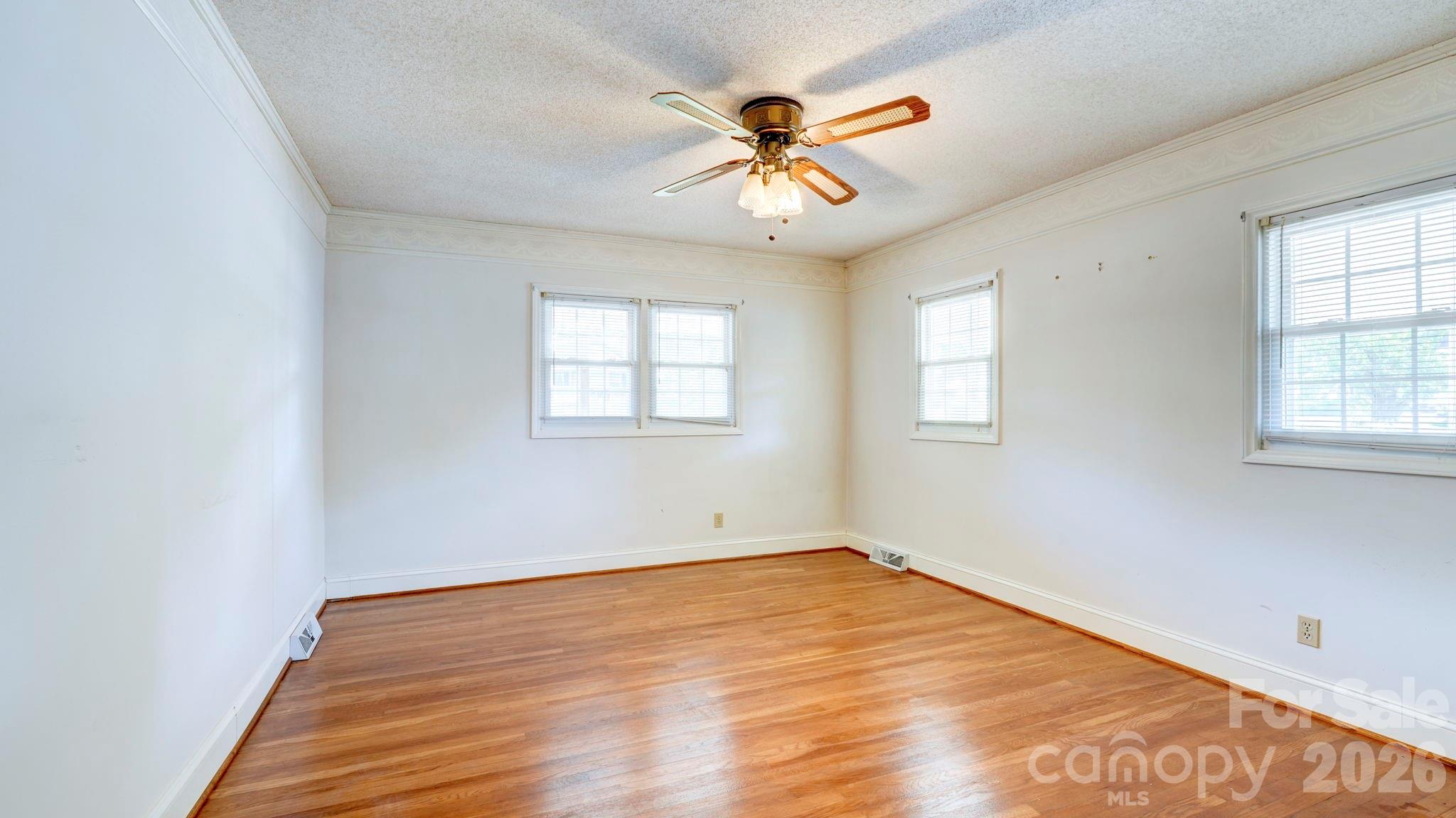2403 W C Street Kannapolis NC 28081