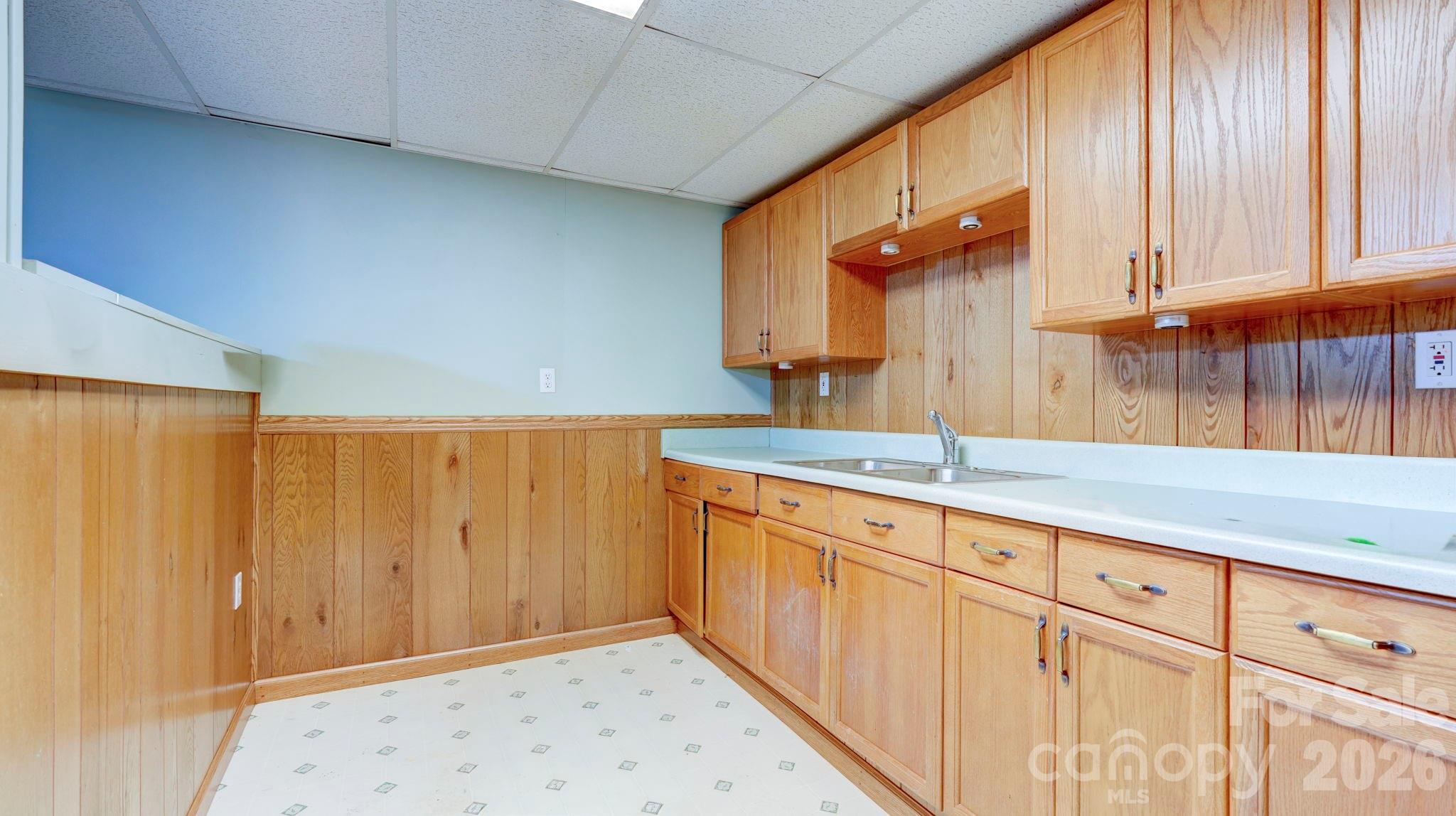 2403 W C Street Kannapolis NC 28081