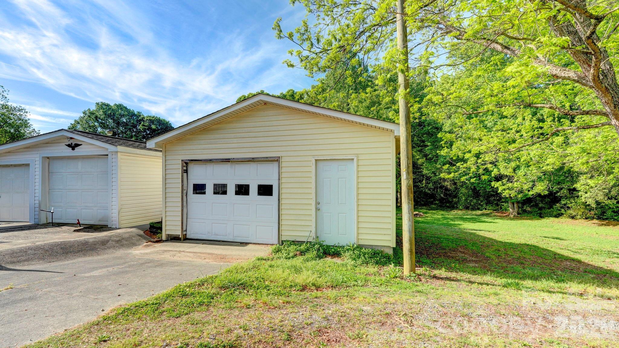 2403 W C Street Kannapolis NC 28081