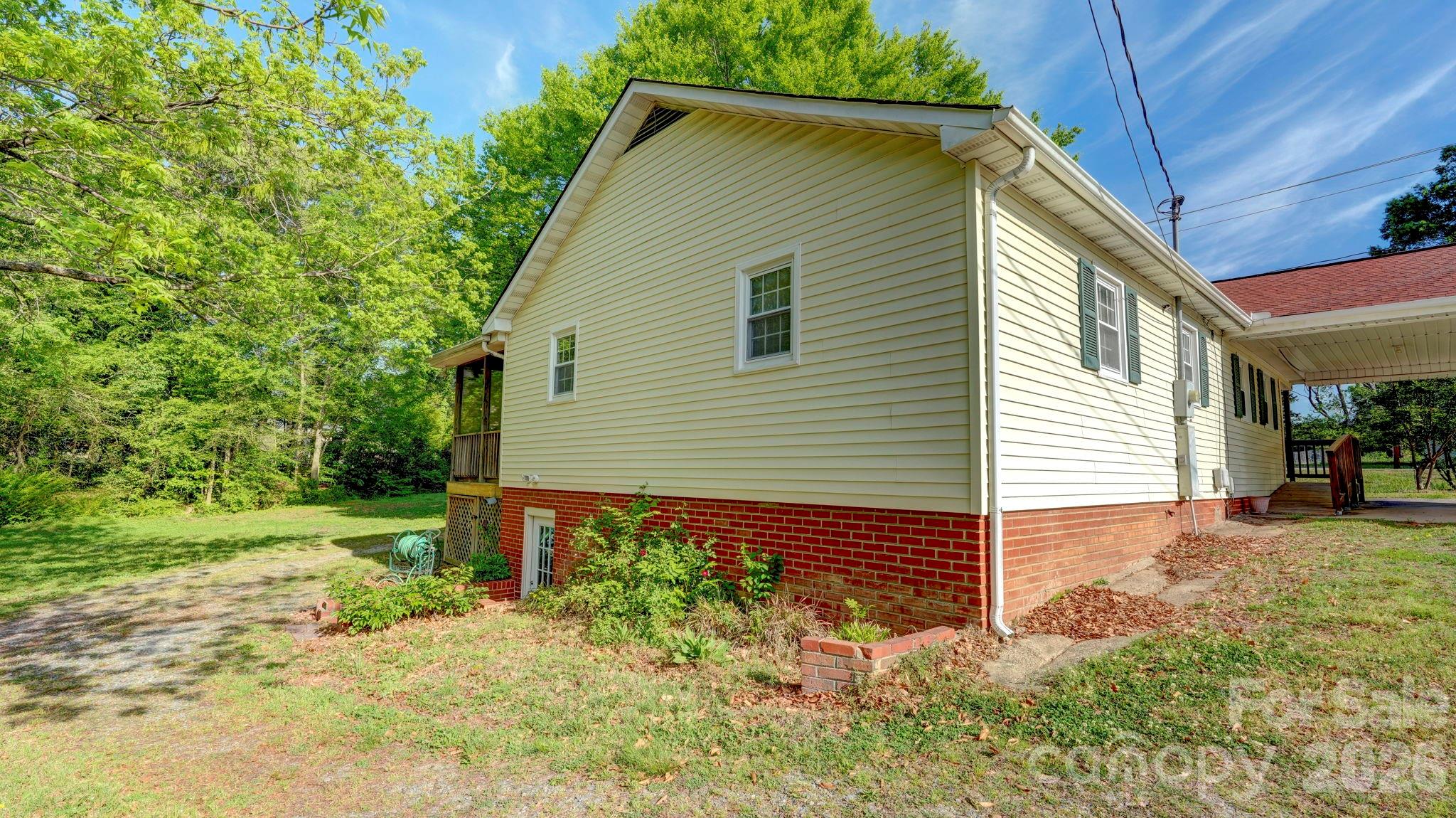 2403 W C Street Kannapolis NC 28081