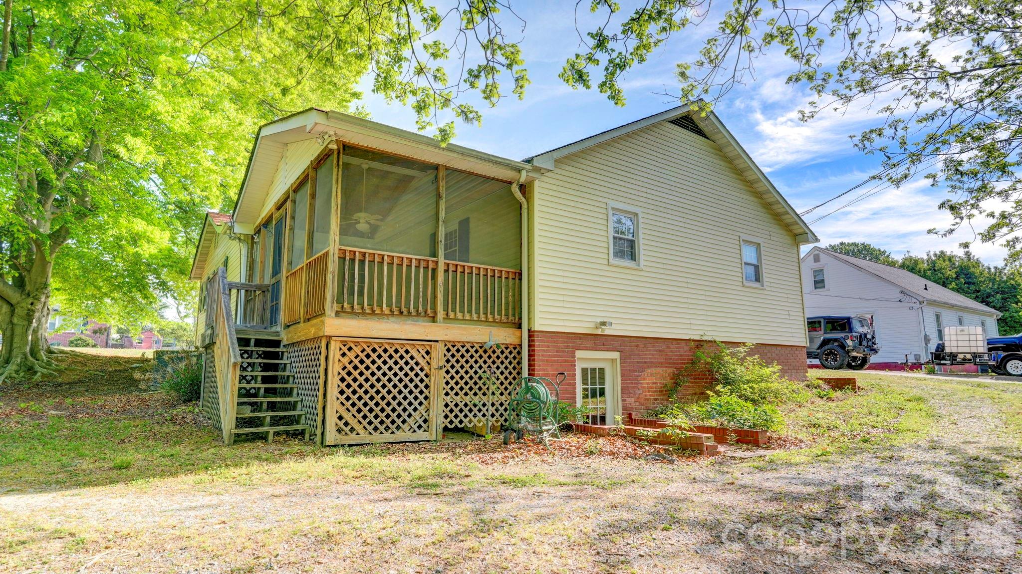 2403 W C Street Kannapolis NC 28081