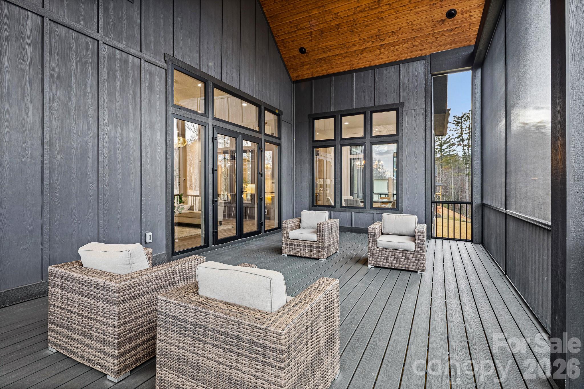 88 Sunridge Avenue Horse Shoe NC 28742