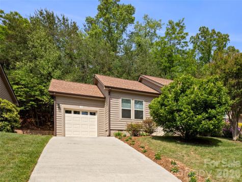 1 Hedgerose Court Asheville NC 28805