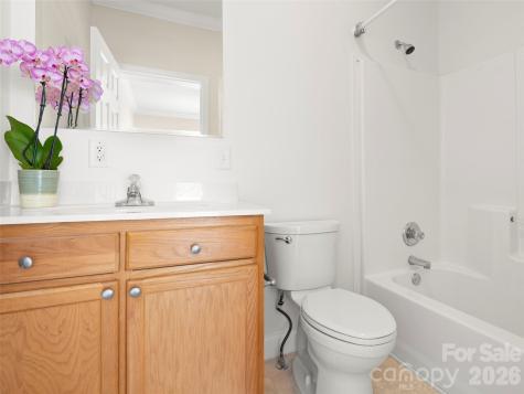 1 Hedgerose Court Asheville NC 28805