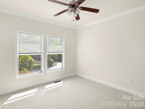 1 Hedgerose Court Asheville NC 28805