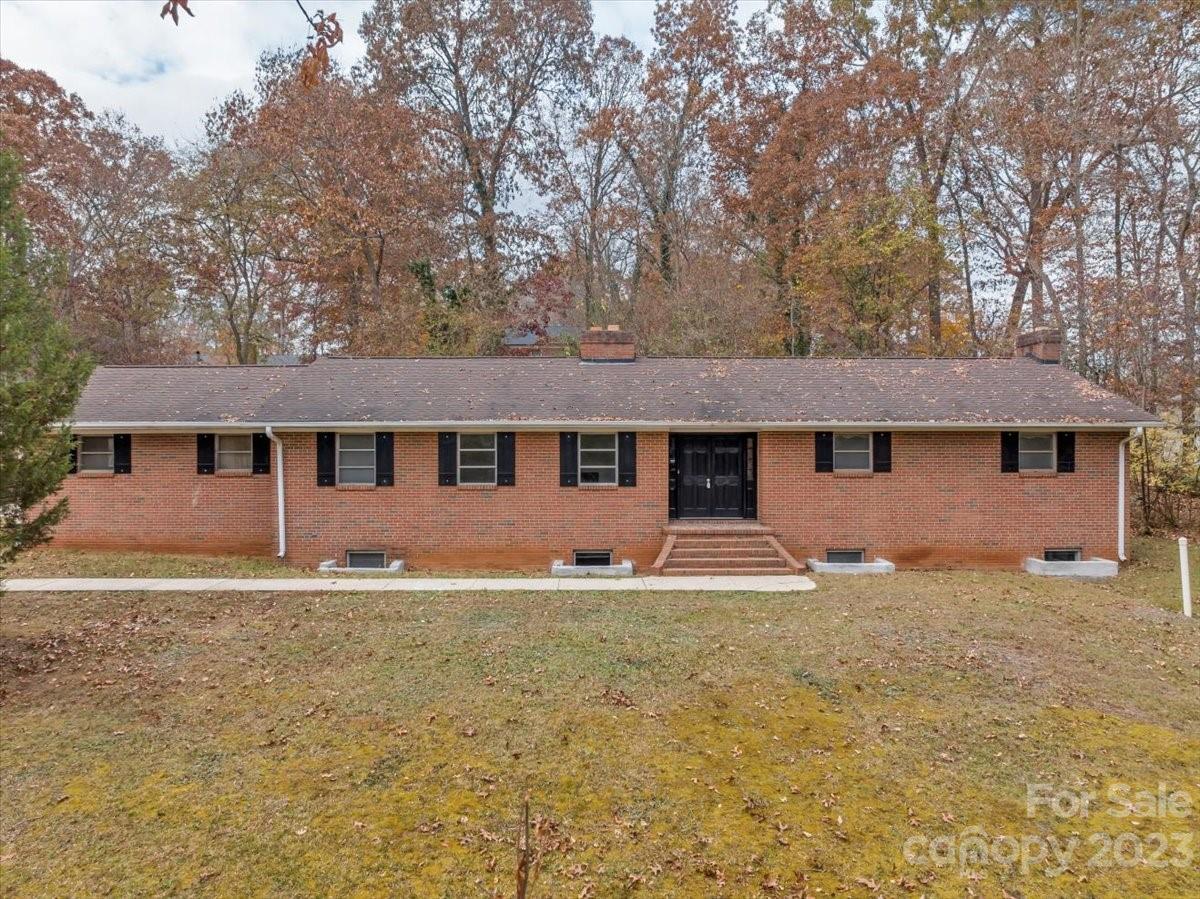 219 Walnut Avenue Mount Holly NC 28120