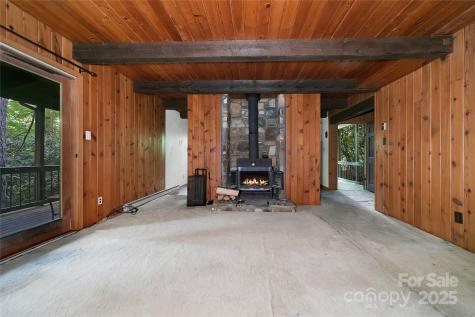 1152 Soquili Drive Brevard NC 28712