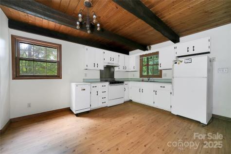 1152 Soquili Drive Brevard NC 28712
